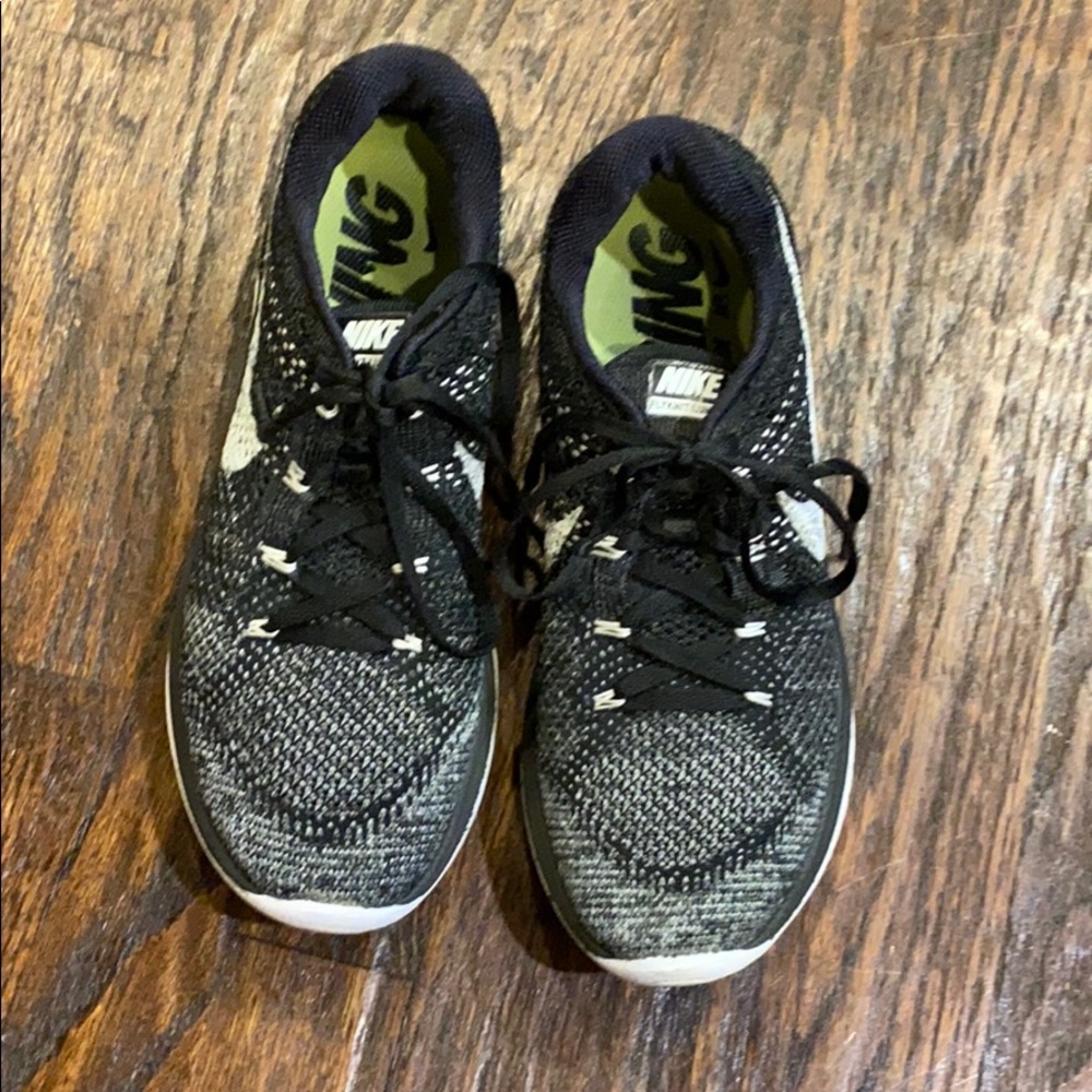 Nike - Flynit Lunar 3